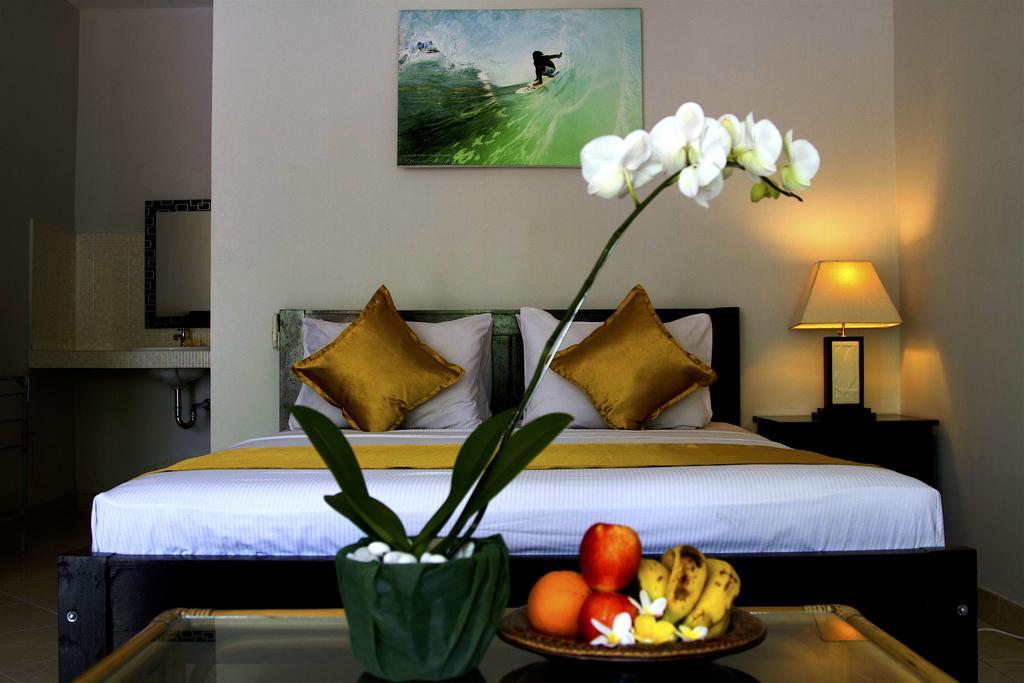 Uluwatu Ropik & Alik Home Stay מראה חיצוני תמונה