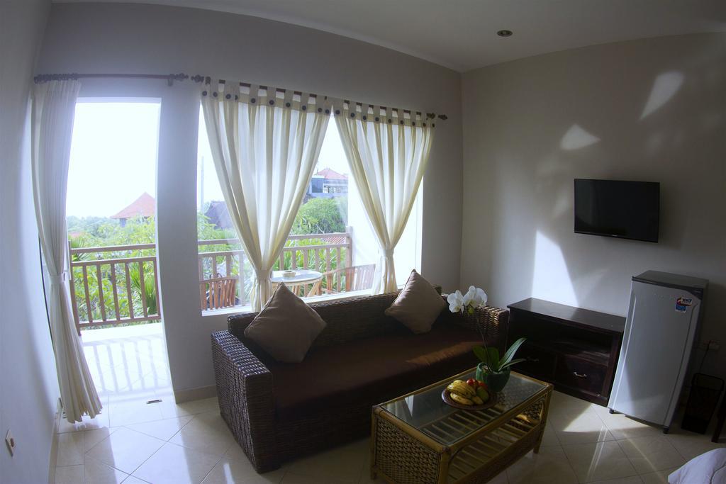 Uluwatu Ropik & Alik Home Stay מראה חיצוני תמונה