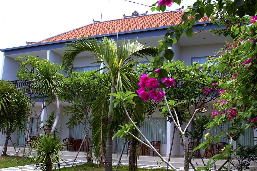 Uluwatu Ropik & Alik Home Stay מראה חיצוני תמונה